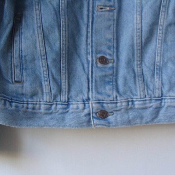 NWT Levis Original EX- Boyfriend Trucker Denim Jean Jacket Women’s Size L - Picture 5 of 16